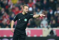 Fussball 1. Bundesliga, Saison 2012/2013:  Schiedsrichter Peter Gagelmann