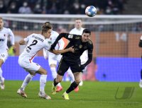 Fussball 1. Bundesliga Saison 21/22: FC Augsburg - FC Bayern Muenchen