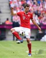 Fussball 1. Bundesliga Saison 2016/2017: FC Bayern Muenchen - FC Augsburg