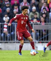 Fussball 1. Bundesliga Saison 21/22: FC Bayern Muenchen -  SC Freiburg