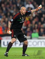FUSSBALL INTERNATIONAL  CHL Viertelfinale 11/12:  Torwart Christian Abbiati (AC Mailand)