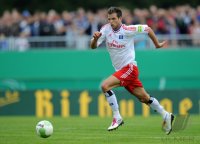 FUSSBALL, DFB Pokal 1. Hauptrunde: Hamburger SV, DIEKMEIER am Ball