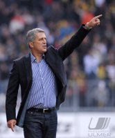 Fussball Schweizer Axpo Superleague:  Trainer Vladimir Petkovic  (Young Boys Bern)