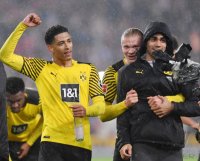 Fussball 1. Bundesliga Saison 21/22: VfB Stuttgart - Borussia Dortmund