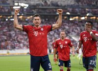 Fussball 1. Bundesliga Saison 18/19: VfB Stuttgart - FC Bayern Muenchen