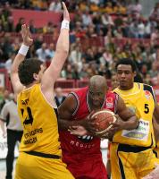 Bsaketball 1. Bundesliga Walter Tigers Tuebingen 57-66 Artland Dragons  