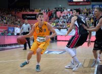 Basketball 1. Bundesliga 14/15 Hauptrunde:  Walter Tigers Tuebingen - Telekom Baskets Bonn