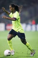 Fussball International UCL: Madrid, RONALDINHO Einzelaktion am Ball