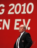 Fussball 1. Bundesliga : Praesident Uli Hoeness (FC Bayern Muenchen)