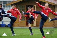 Fussball 1. Bundesliga: Diego Contento, Franck Ribery, Arjen Robben (v.li., FCB)