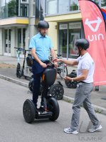 Oberbuergermeister Boris Palmer (Die Gruenen) testet ein Segway der Firma BLUEmobility