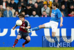 Fussball 1. Bundesliga: Bochum - Bayern, Zweikampf