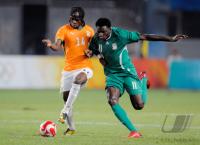 FUSSBALL  Olympia 2008   Viertelfinale  Maenner   Nigeria - Elfenbeinkueste