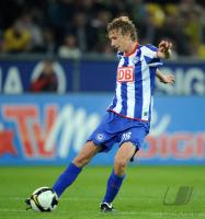 FUSSBALL DFB-Pokal: BERLIN, LUSTENBERGER Einzelaktion