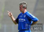 Fussball 1. Bundesliga: Training S04, Trainer Jupp Heynckes