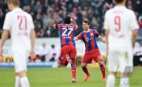 Fussball 1. Bundesliga Saison 14/15: JUBEL Arjen Robben (FC Bayern Muenchen)