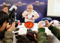 Fussball International Adidas Teamgeist 2  mit Chip