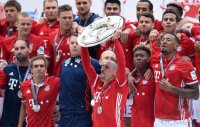 Fussball 1. Bundesliga Saison 15/16: Der FC Bayern feiert seine 26. Deutsche Meisterschaft