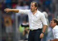 Fussball 1. Bundesliga :  Trainer  Claus Schromm (Unterhaching)