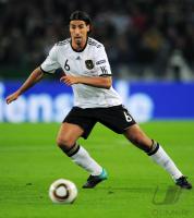 Fussball International EM 2012 - Qualifikation: Deutschland, KHEDIRA Einzelaktion