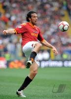 FUSSBALL SERIE A: Luca Toni (AS Rom)  John Arne Riise (AS Rom)