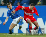 Fussball 1. Bundesliga: Bochum - Stuttgart, Zweikampf