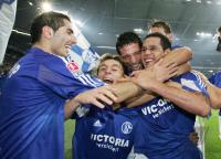 Fussball 1. Bundesliga: Schalke - Duisburg, Jubel Schalke