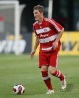 Fussball  Bastian Schweinsteiger  FC Bayern Muenchen
