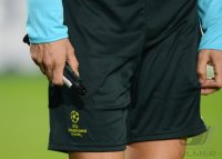 FUSSBALL INTERNATIONAL CHL 12/13:  Testphase Torrichter