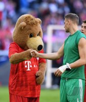 Fussball 1. Bundesliga Saison 19/20: FC Bayern Muenchen - 1. FC Koeln