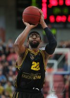 Basketball 1. Bundesliga 15/16 Hauptrunde: Walter Tigers Tuebingen - MHP RIESEN Ludwigsburg