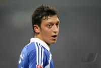 Fussball 1. Bundesliga: Schalke, OEZIL