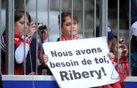 Fussball 1. Bundesliga: Bayern FANS von Franck Ribery (FCB)