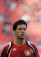 Fussball: Europa League Play-Offs 2010/2011: Michael Ballack (Bayer 04 Leverkusen)