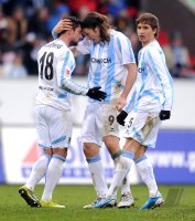 2. Fussball Bundesliga:  (v. li.) 1860 Jubel nach dem Tor zum 1:1, Alexander Ludwig, Djordje Rakic, Moritz Leitner