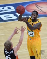 Basketball 1. Bundesliga 15/16 Testspiel:  Walter Tigers Tuebingen - ratiopharm Ulm