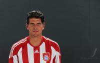 Fussball 1. Bundesliga 2010/2011: Mario Gomez (FCB)