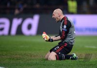 FUSSBALL INTERNATIONAL CHL ACHTELFINALE 12/13: Torwart Christian Abbiati (AC Mailand)