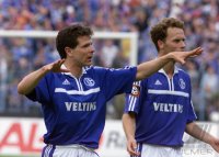Fussball  1. Bundesliga  2000/2001: FC Schalke 04 - Spvgg Unterhaching