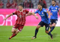 Fussball 1. Bundesliga Saison 17/18: FC Bayern Muenchen - Bayer 04 Leverkusen