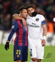 Fussball CHL  Saison 2014/2015: Adriano (Barca) und Thiago Silva (Paris Saint-Germain)