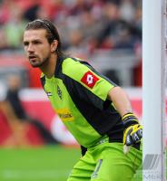 Fussball: 1. Bundesliga Saison 2010/2011: Moenchenbgladbach, Bailly