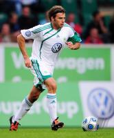 FUSSBALL, Vokswagen Super Cup 2009, WOLFSBURG: BARZAGLI Einzelaktion