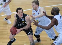 Basketball 1. Bundesliga 17/18 Hauptrunde: Walter Tigers Tuebingen - Science City Jena