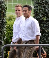 Fussball 1. Bundesliga 2013/2014:  FC Bayern Muenchen in Lederhosen