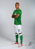 Fussball 1. Bundesliga, Saison 2012/2013, Werder Bremen: Theodor Gebre Selassie im exklusiven Pressefoto ULMER Fotoshooting