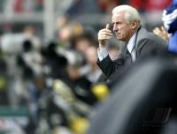 Fussball 1. Bundesliga: Dortmund - Stuttgart, TRAPATTONI