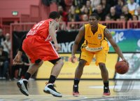 Basketball 1. Bundesliga 2012/2013: Walter Tigers Tuebingen  - s Oliver Baskets Wuerzburg