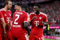 Fussball  1. Bundesliga 26/27 FC Bayern Muenchen - VfB Stuttgart