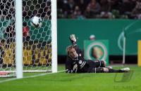 FUSSBALL, DFB POKAL, ACHTELFINALE: WERDER - KAISERSLAUTERN